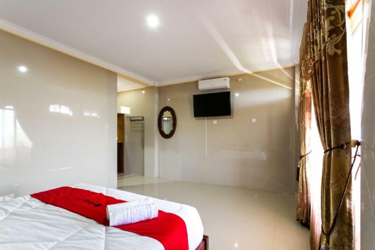 Reddoorz Near Parangtritis Beach Esterno foto